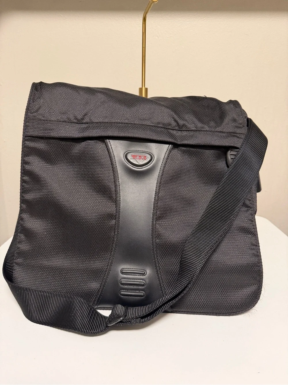 TUMI Collister Square Messenger Bag 0503C Carbon Black Crossbody Organizer